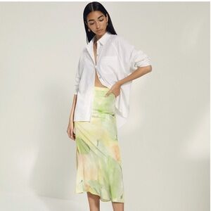 Aritzia Wilfred Watercolor Yellow Midi Skirt Size 8 Spring